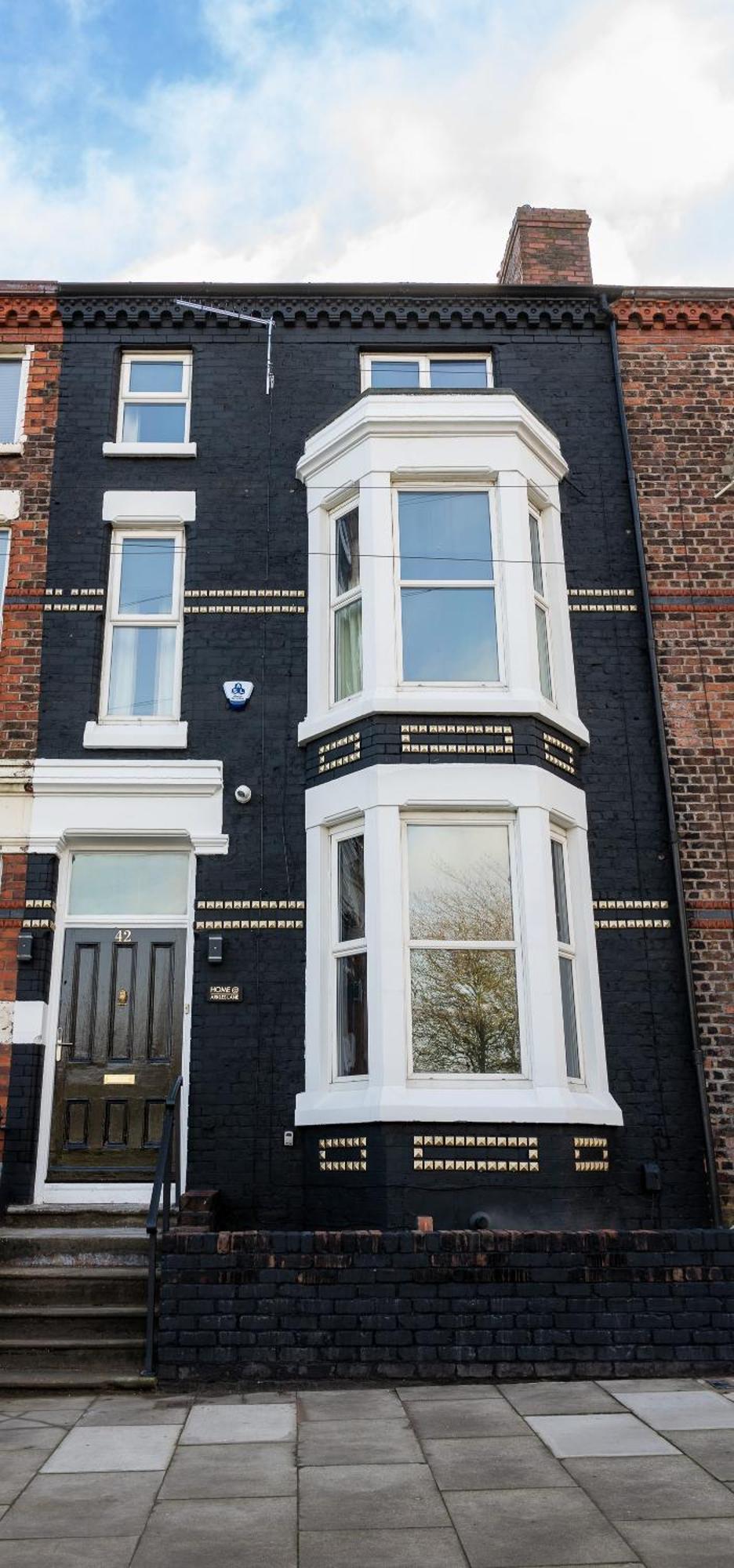 Home @ Arkles Lane Liverpool Eksteriør billede